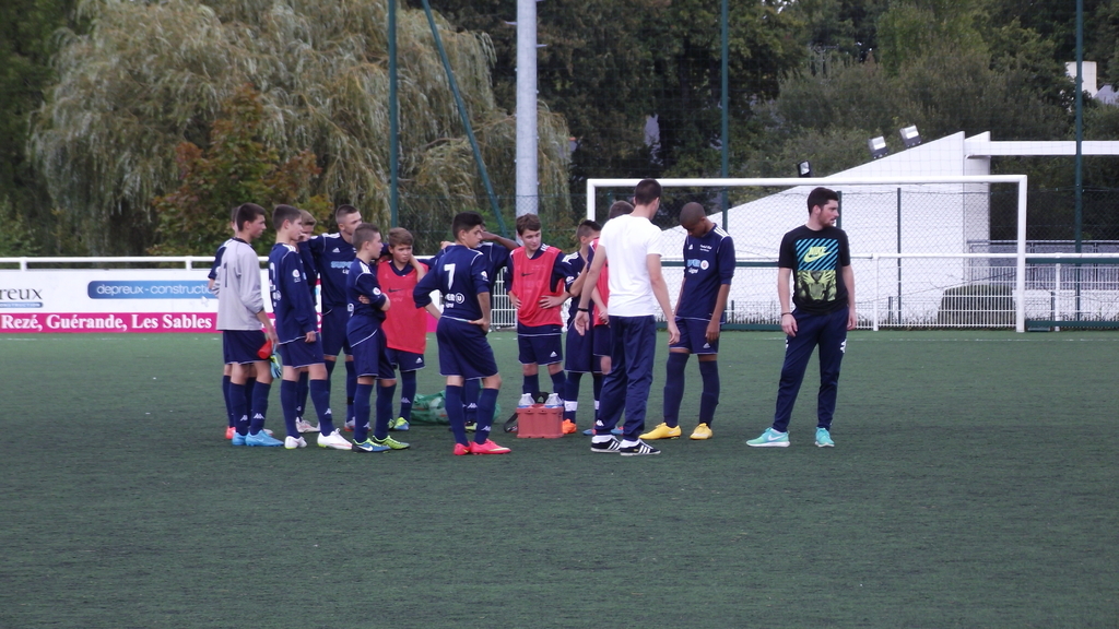 Les U15 A Enchaîne... Les U15 B Dans Le Doute... - Foot Football Club ...