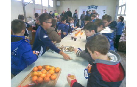 [U10-U11]&gt; Goûter de Noël